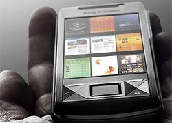 Sony Ericsson начнет продавать "убийцу" iPhone в конце сентября Sony Ericsson начнет продавать "убийцу" iPhone в конце сентября